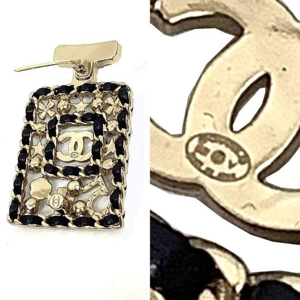 CHANEL Black Pearl Leather Logo Brooch - Picture 3 of 3